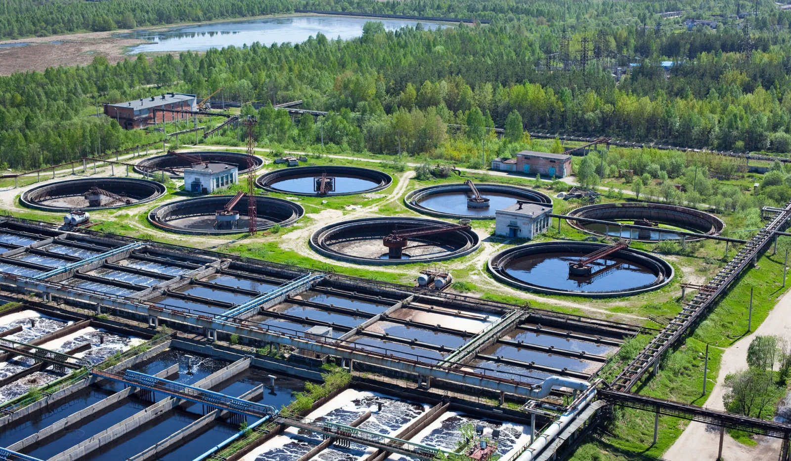 Reverse osmosis water treatment plant