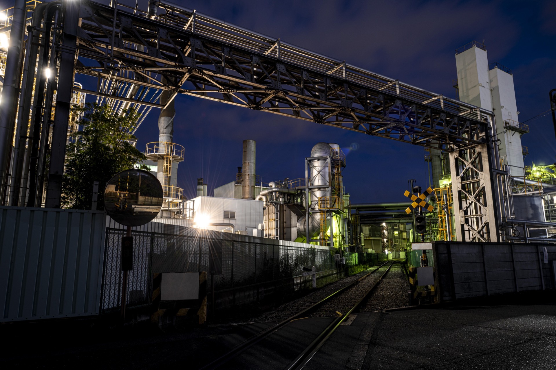 AVCONEXPO industrial factory — engineering and EPC solutions